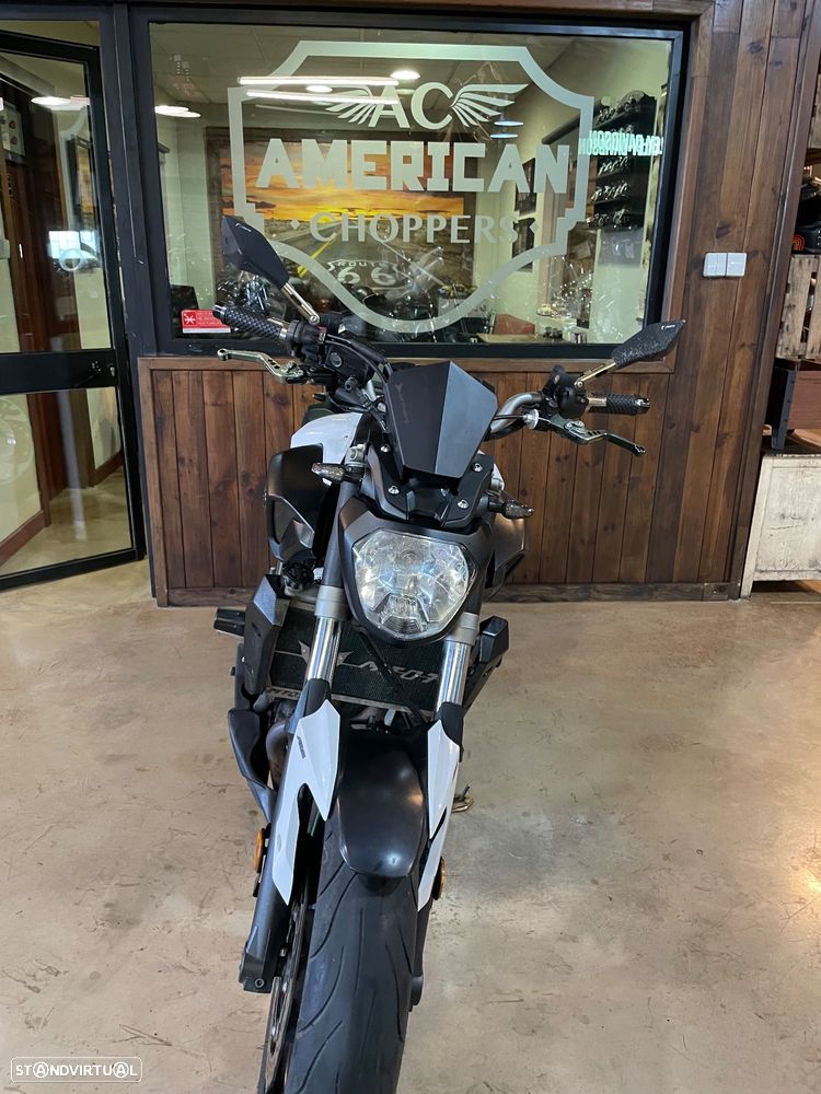 Yamaha MT-07 Akrapovic 55kw - 12