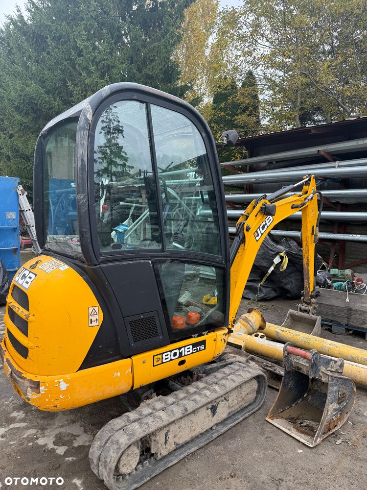 JCB 8018 - 1