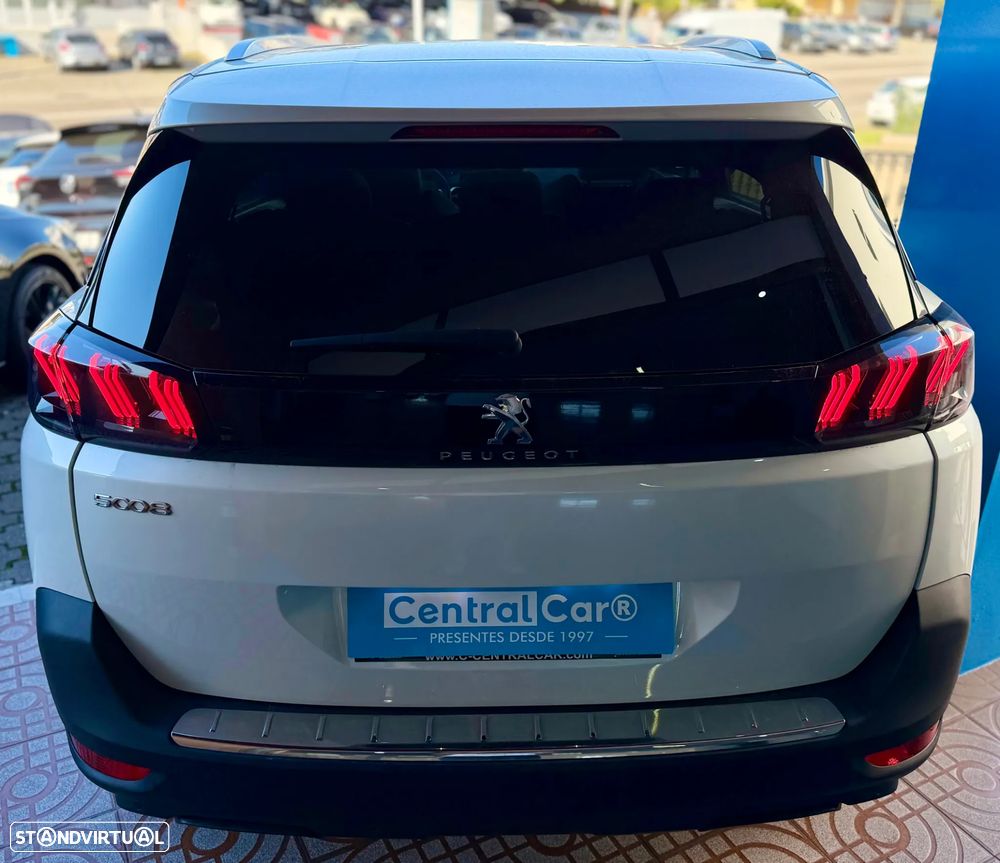 Peugeot 5008 1.2 PureTech Allure EAT8 - 10