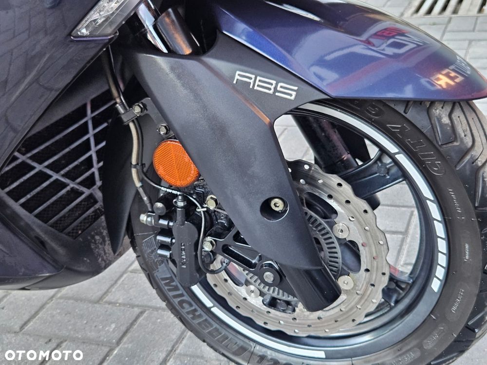 Kymco Downtown - 15
