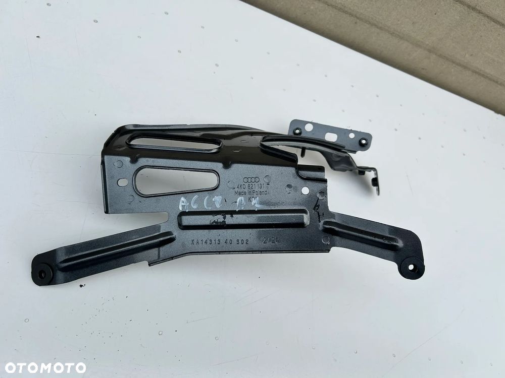 AUDI A6 A7 4K0 4K8 WSPORNIK MOCOWANIA BŁOTNIKA LEWY