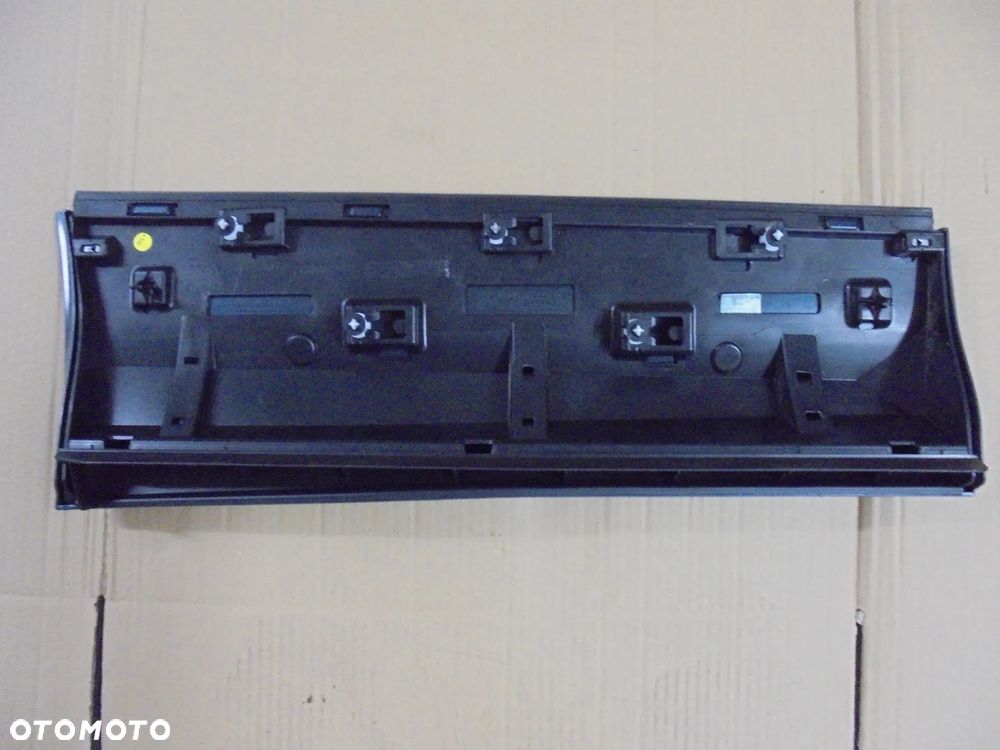 LISTWA DRZWI TYŁ LEWA  VW TIGUAN - 2