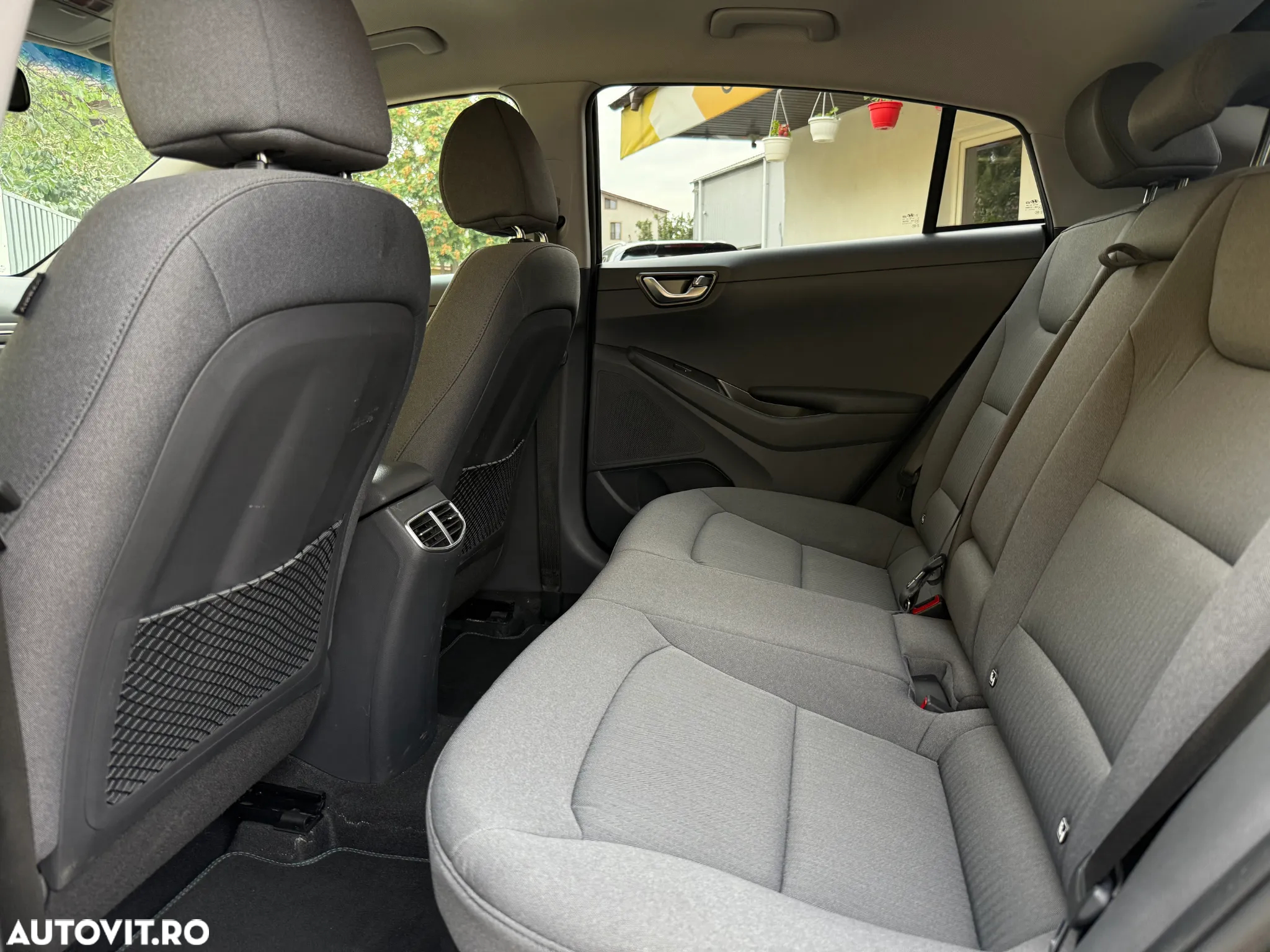 Hyundai IONIQ Hybrid 1.6 GDI Trend - 8