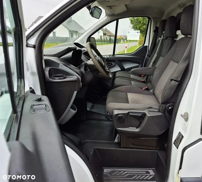 Ford Transit Custom - 11