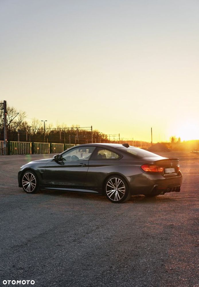 Mercedes-Benz Klasa A 35 AMG 4-Matic 7G-DCT - 4