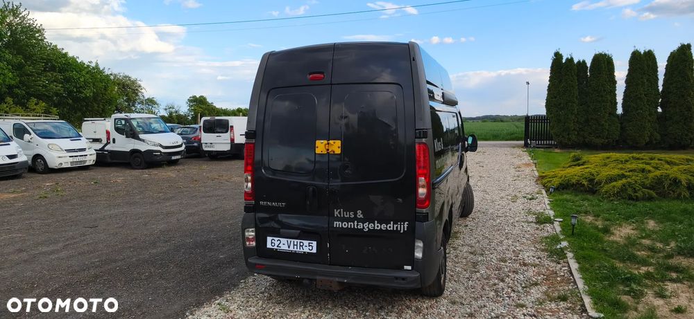 Renault Trafic - 13