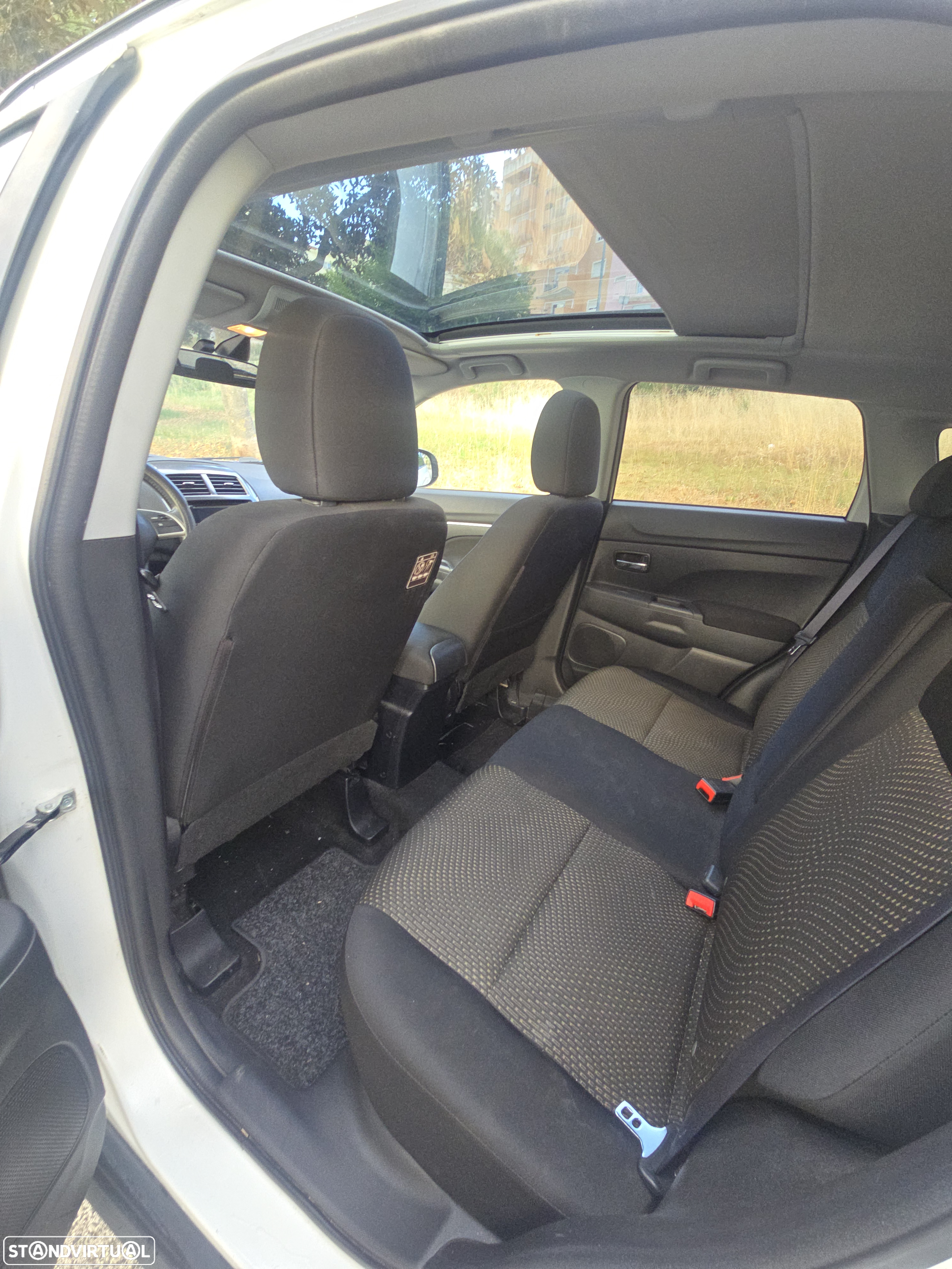 Mitsubishi ASX 1.8 DI-D Intense - 26
