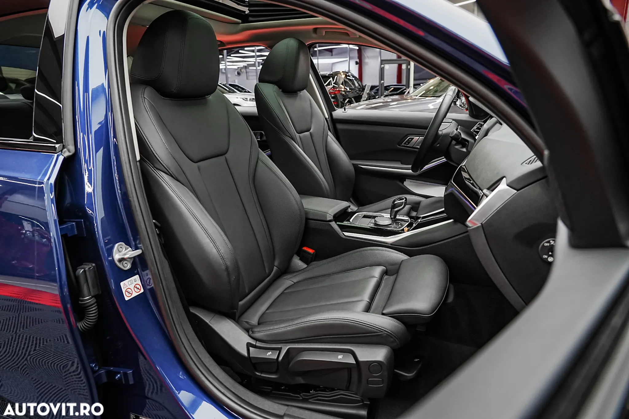 BMW Seria 3 318i Aut. Sport Line - 8