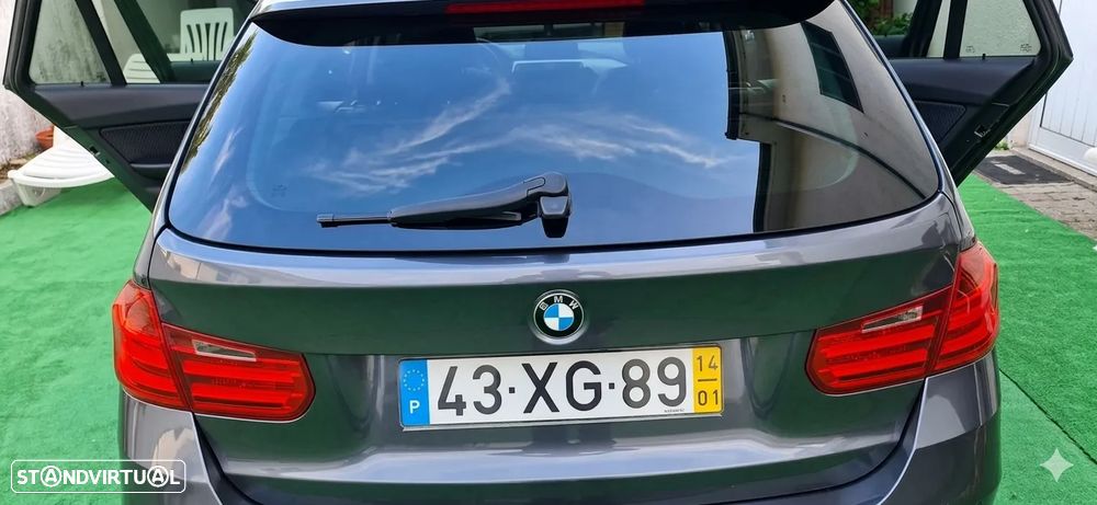 BMW 318 d Sport Line - 13