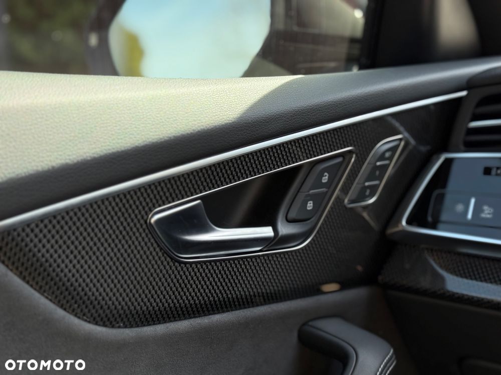 Audi SQ8 TFSI Quattro Tiptronic - 19