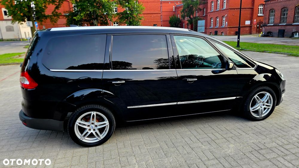 Ford Galaxy 2.0 TDCi Titanium - 13
