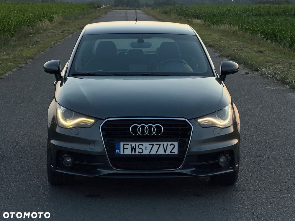 Audi A1 Sportback 1.4 TFSI S tronic S line edition - 4