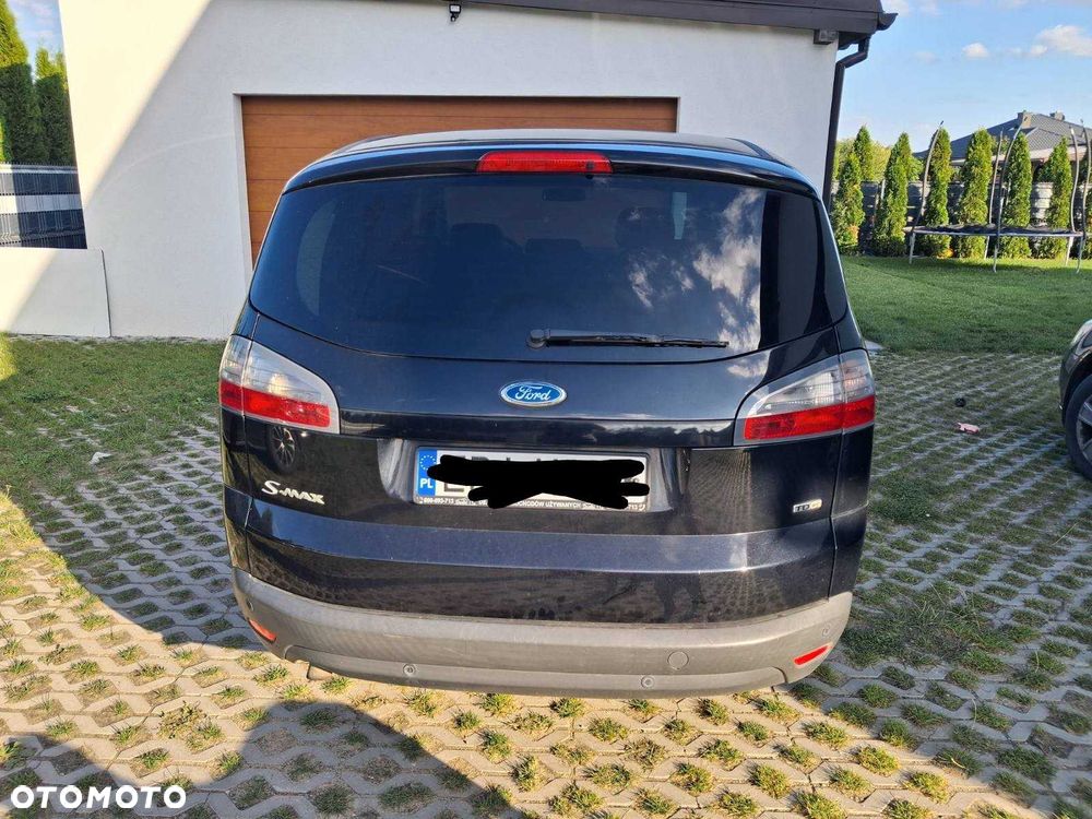 Ford S-Max - 7