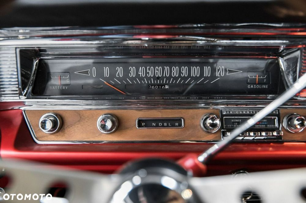 Pontiac Bonneville - 41