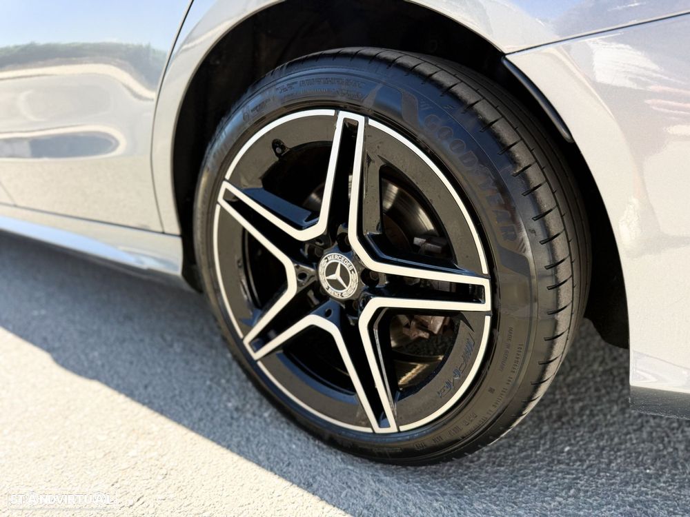 Mercedes-Benz C 300 de AMG Line - 10