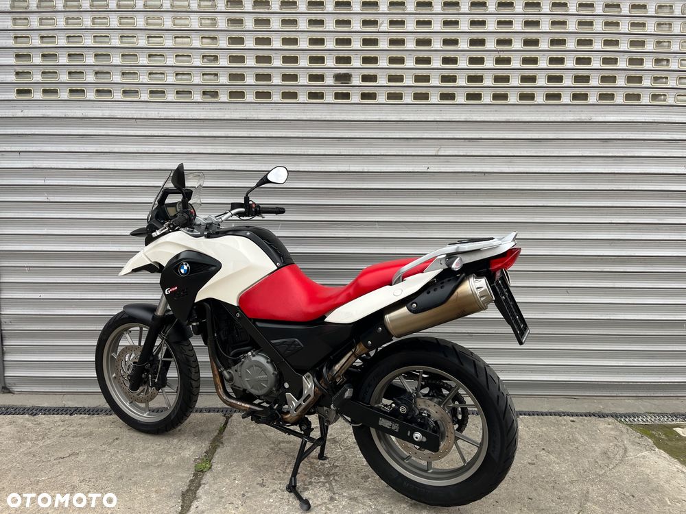 BMW G - 10