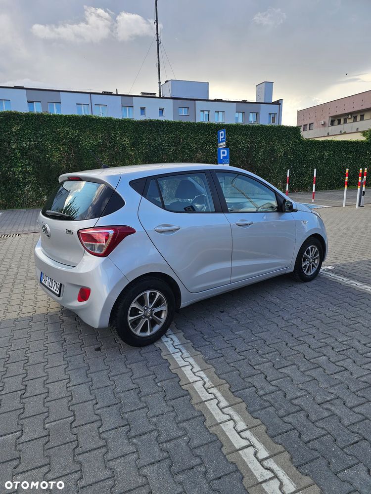 Hyundai i10 1.0 BlueDrive Premium - 8