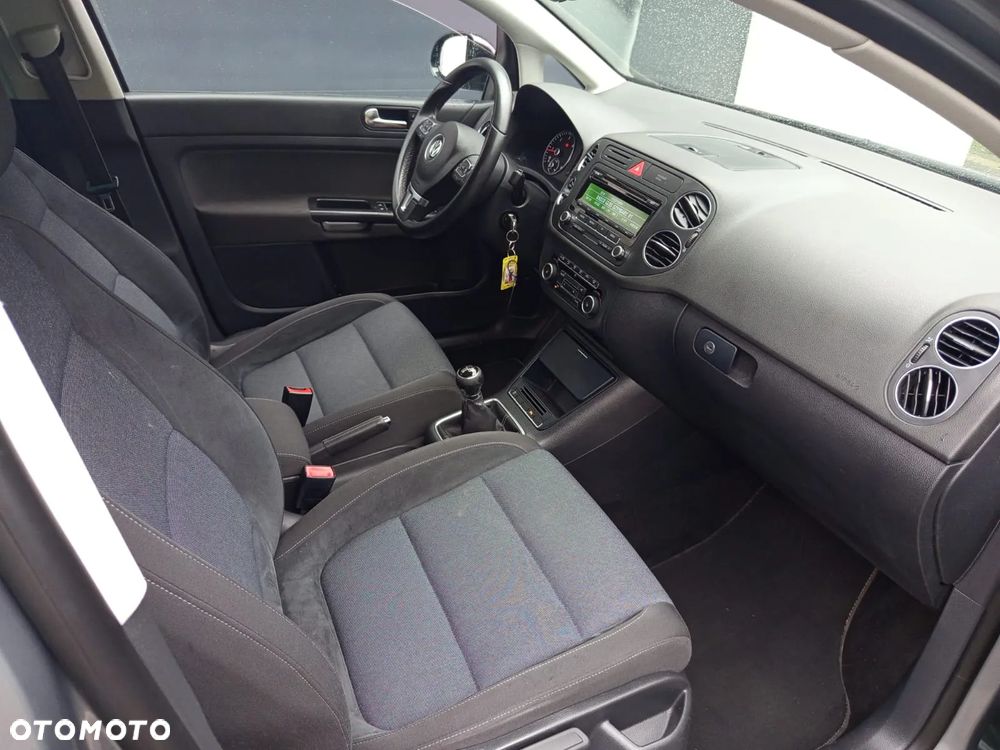 Volkswagen Golf Plus 1.6 TDI DPF Style - 12