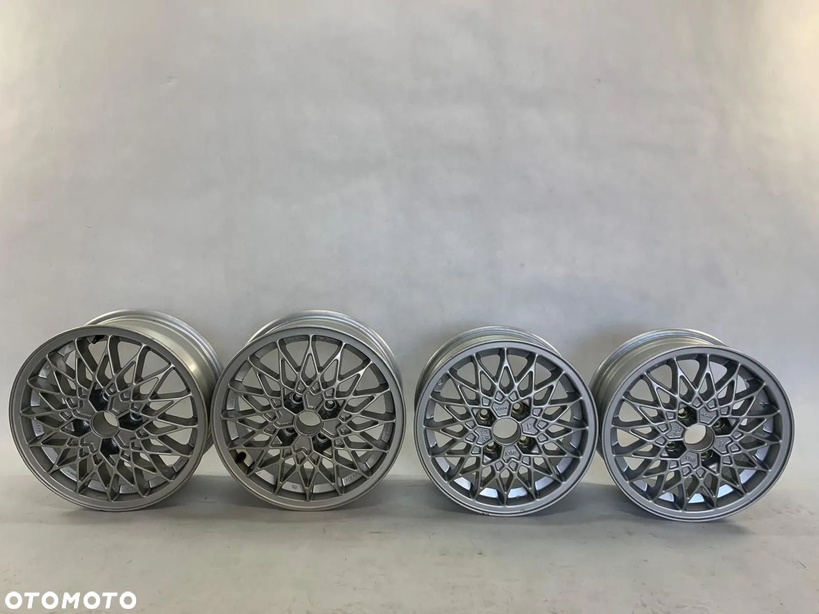 Opel Astra Acona Kadett Felgi 5 1/2Jx14H2 et 49 6Jx15H2 et 42 4x100 - 1