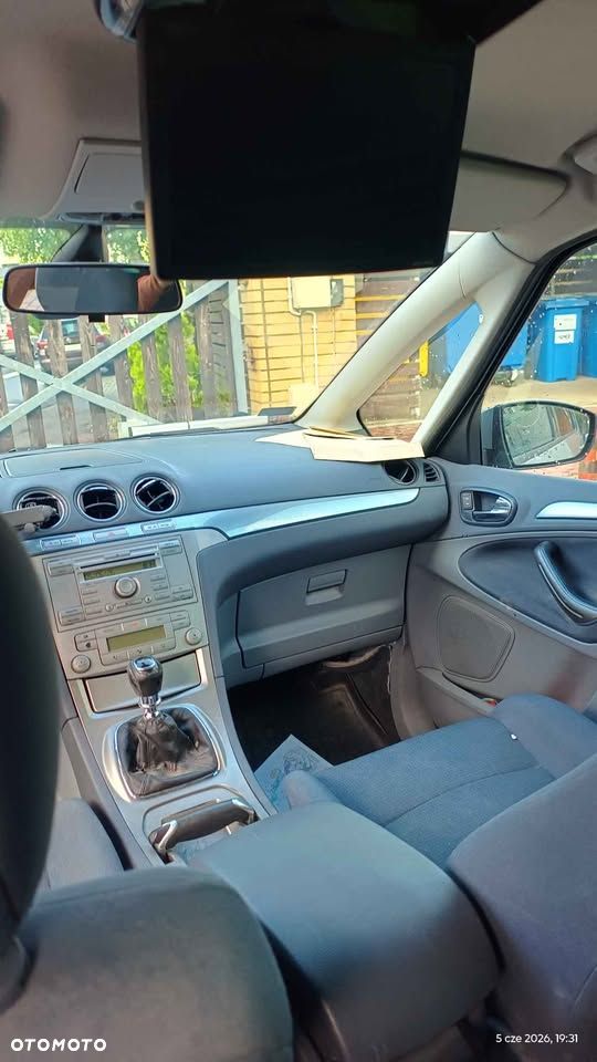 Ford S-Max - 7
