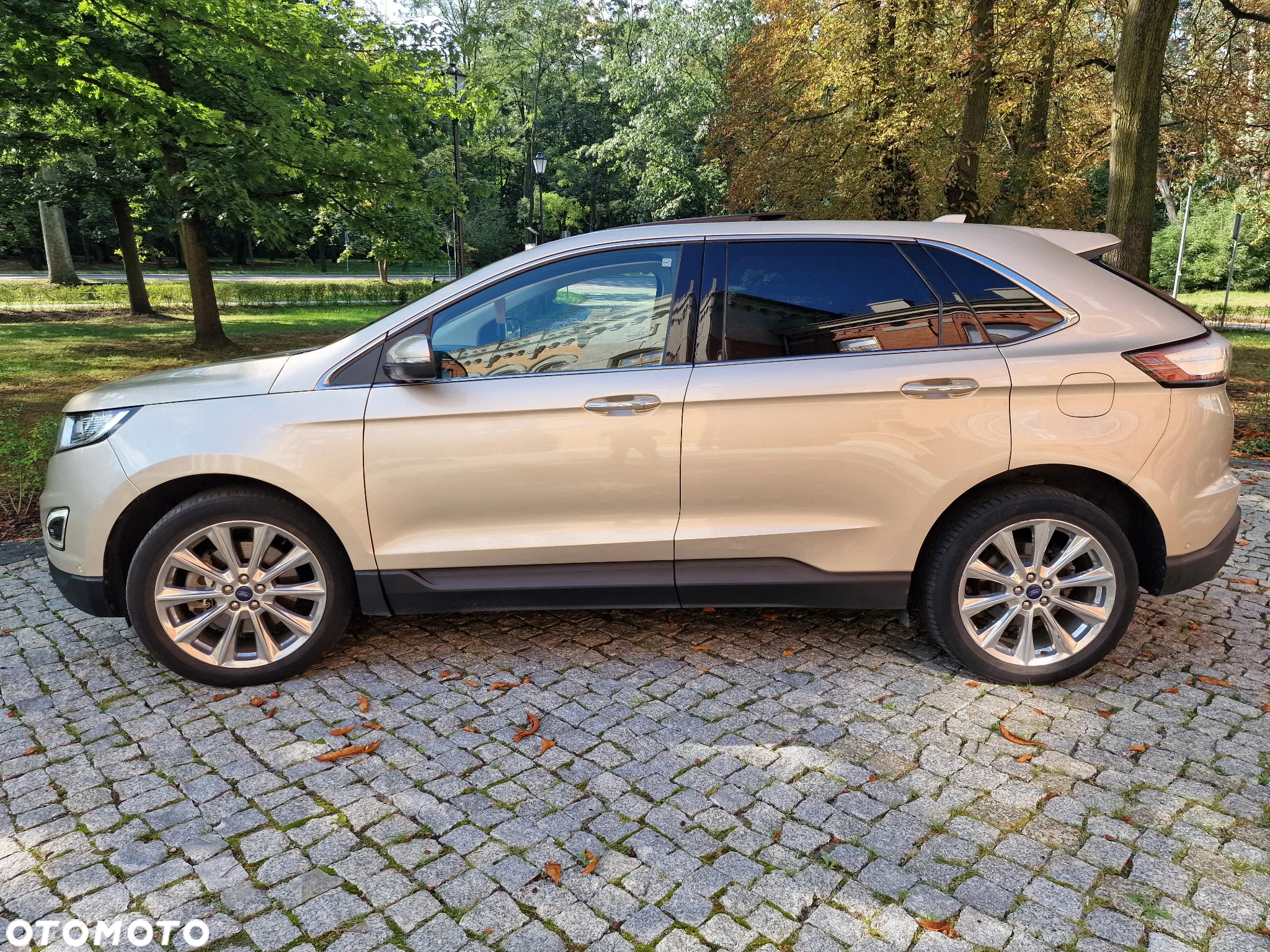 Ford Edge - 5