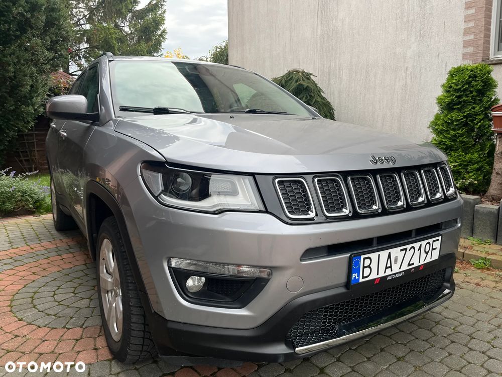 Jeep Compass - 1