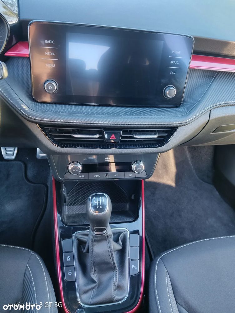 Skoda Fabia 1.0 TSI Monte Carlo - 24