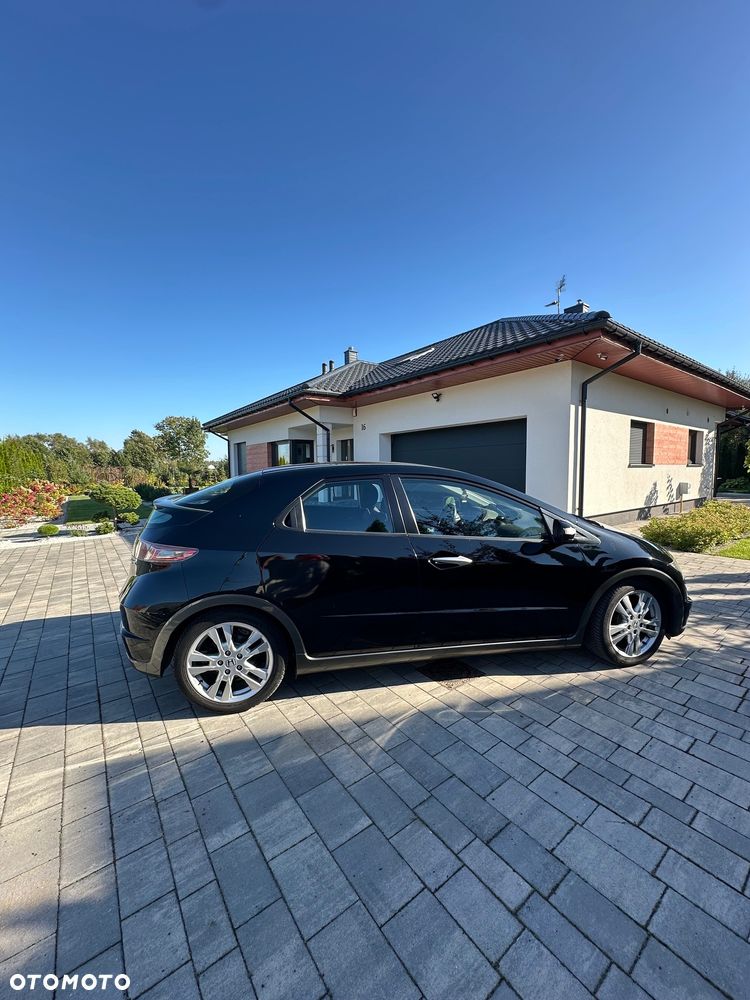 Honda Civic 1.8 Comfort - 3