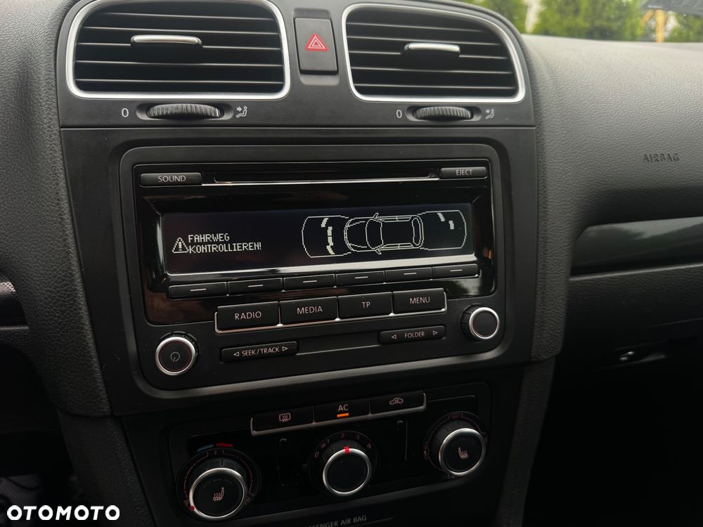 Volkswagen Golf 1.6 TDI BMT Comfortline - 12