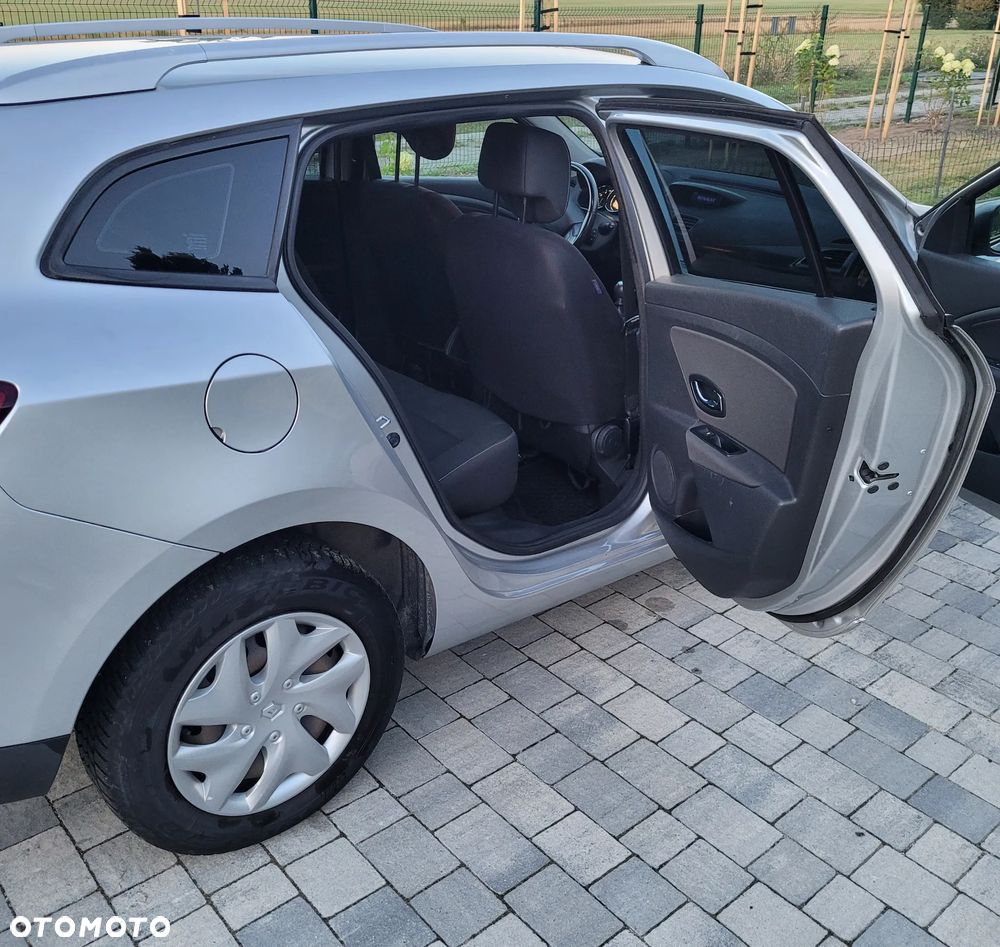 Renault Megane 1.5 dCi Limited - 12