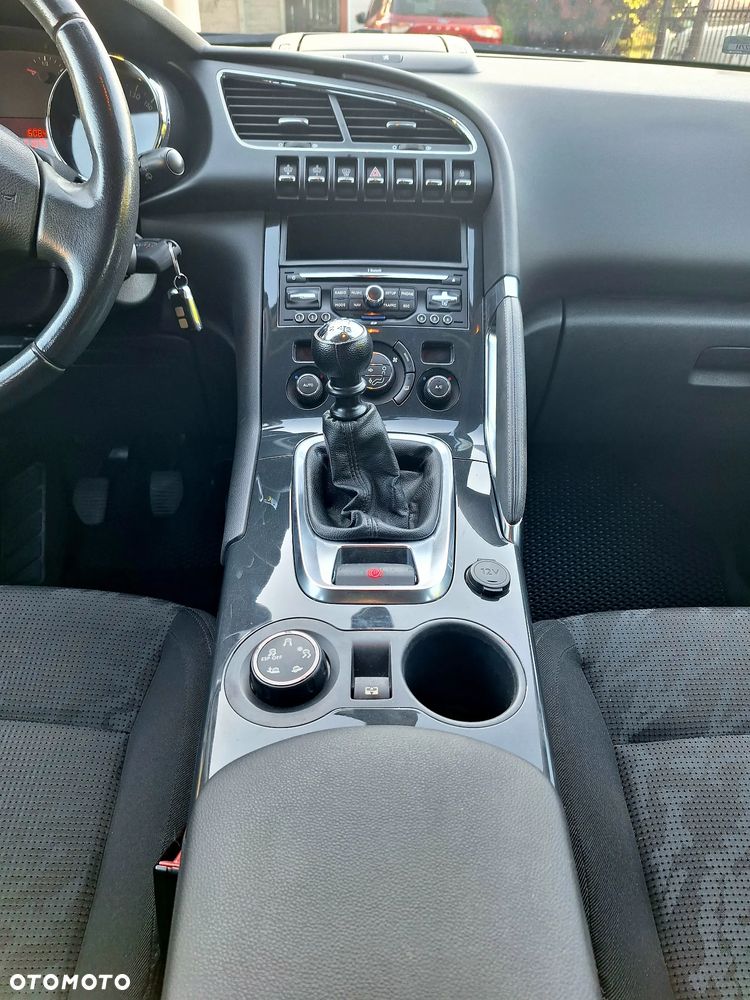 Peugeot 3008 2.0 HDi Allure - 19