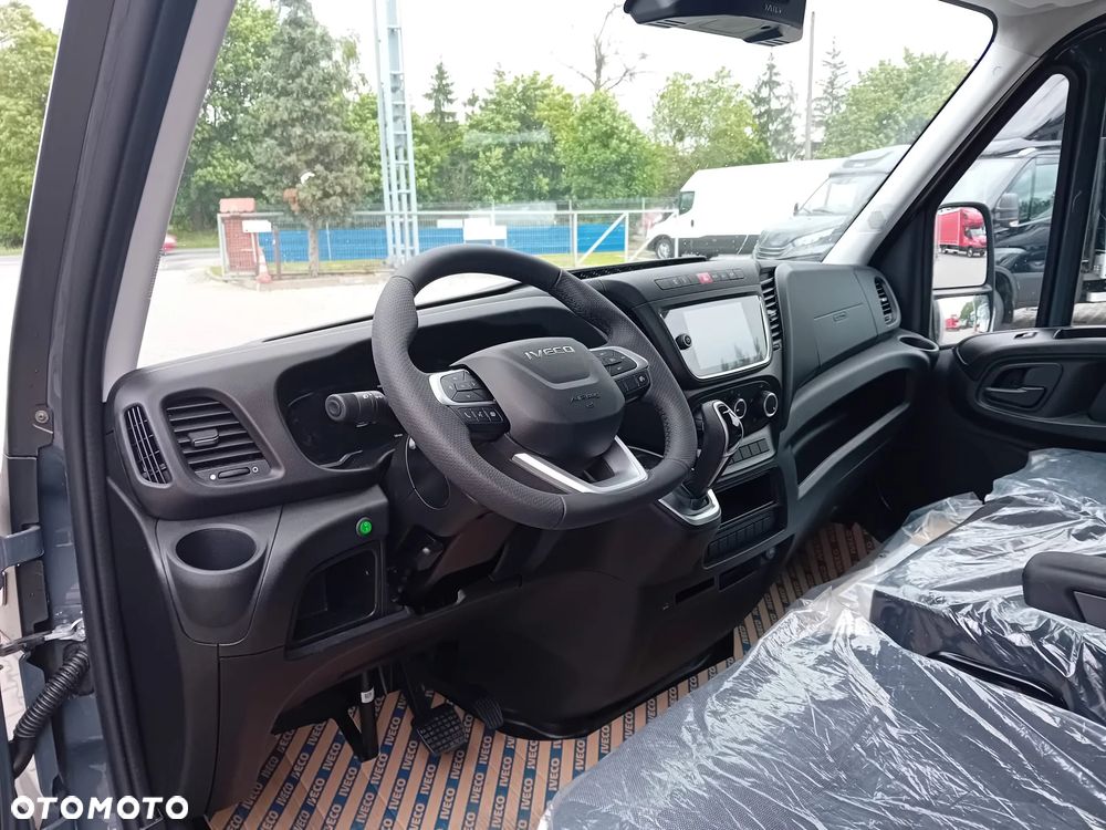 Iveco DAILY 35C18HA8 3.0 180KM Hi-Matic IZOTERMA - 9