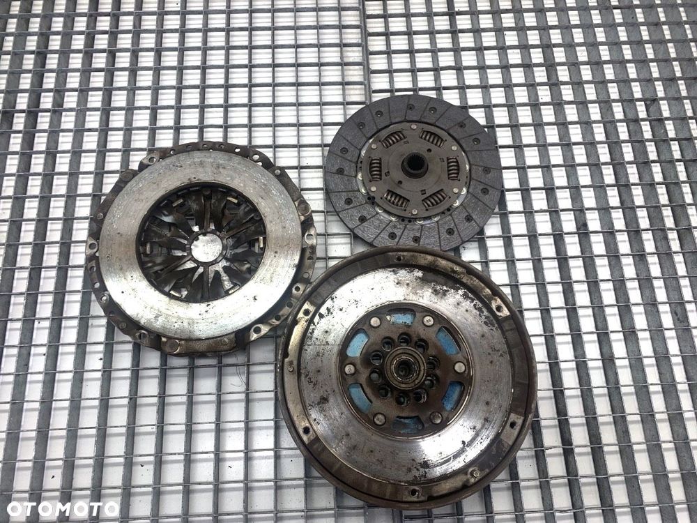 SPRZĘGŁO  AUDI A6 C6 Avant (4F5) 2004 - 2011 2.7 TDI 132 kW [180 KM] olej napędowy 2005 - 2008 - 2