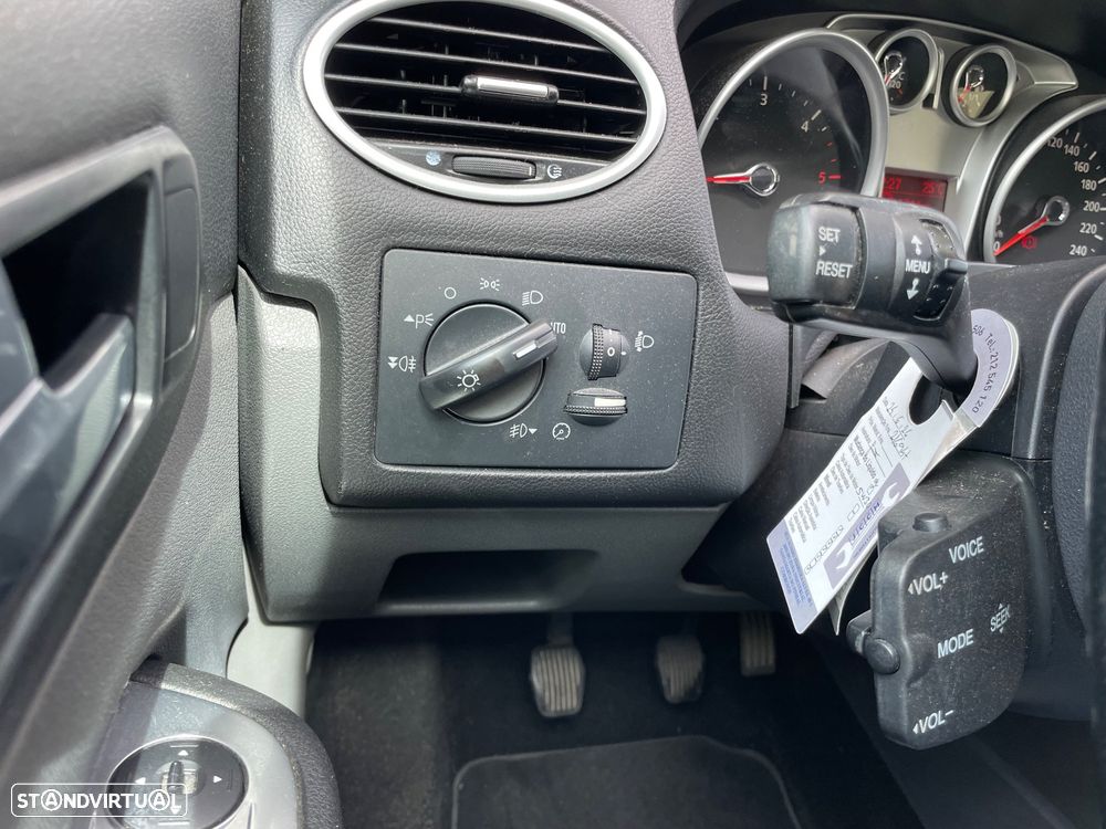 Ford Focus SW - 15