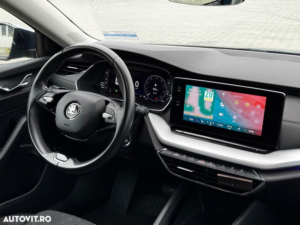 Skoda Octavia 2.0 TDI DSG Style - 6