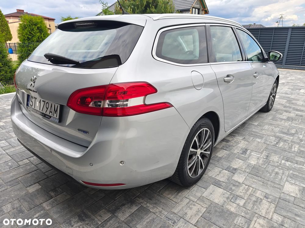 Peugeot 308 1.6 BlueHDi Allure S&S - 14