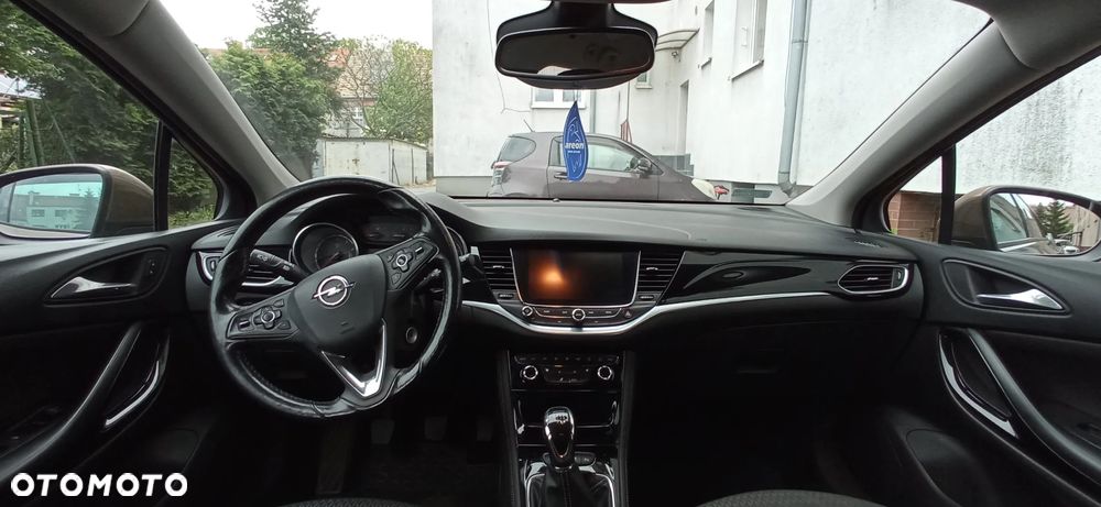 Opel Astra 1.4 Turbo Innovation - 8