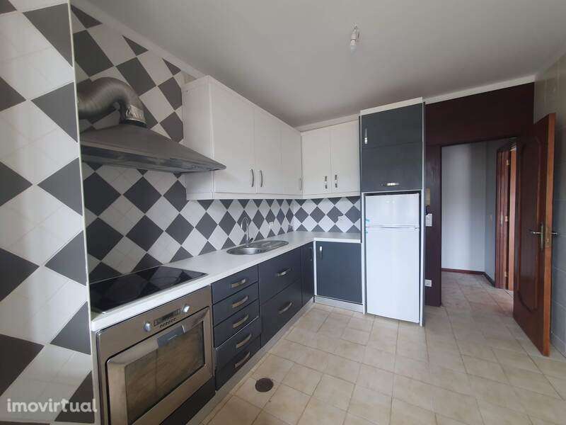 Apartamento em Vila Nova de Gaia, Oliveira do Douro - Grande imagem: 4/13