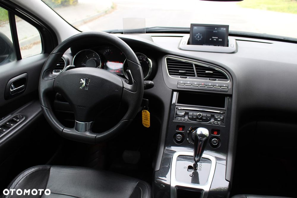 Peugeot 5008 e-HDI 115 ETG6 Stop&Start Allure - 9