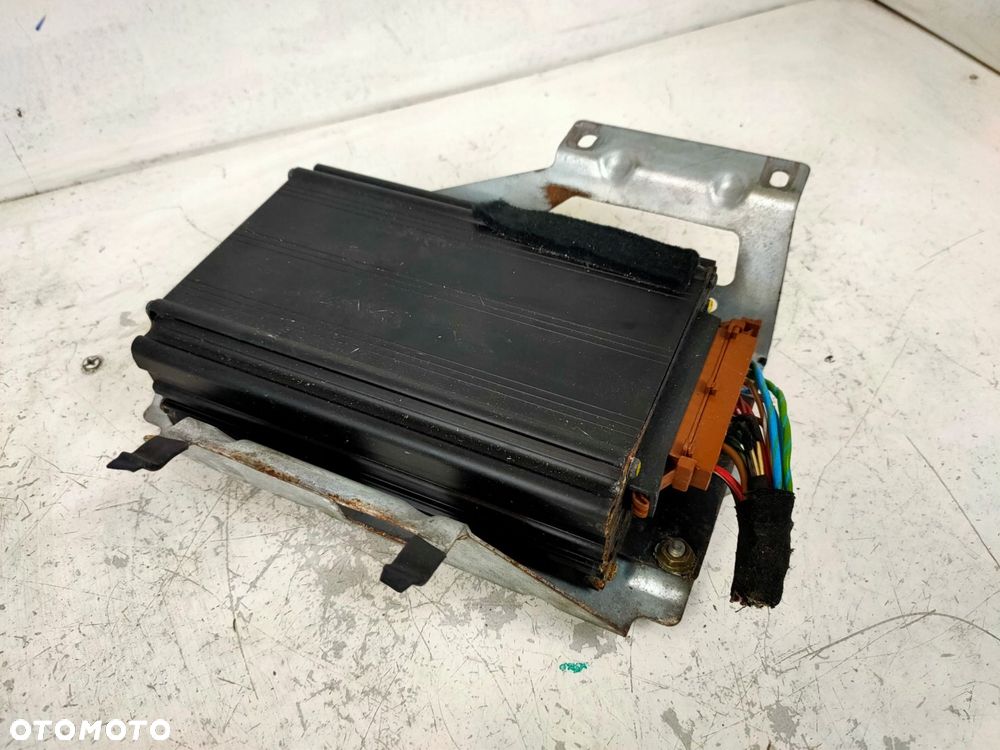 audi tt 8n 98-05 cabrio wzmacniacz bose 8n7035223 - 1