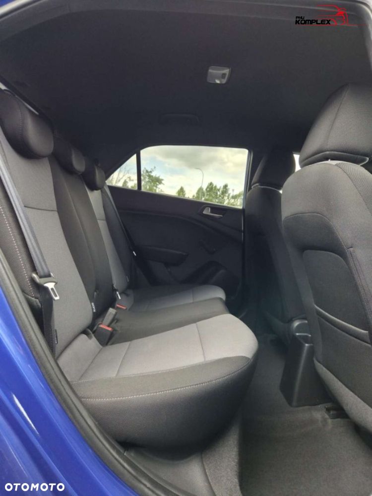 Hyundai i20 - 11
