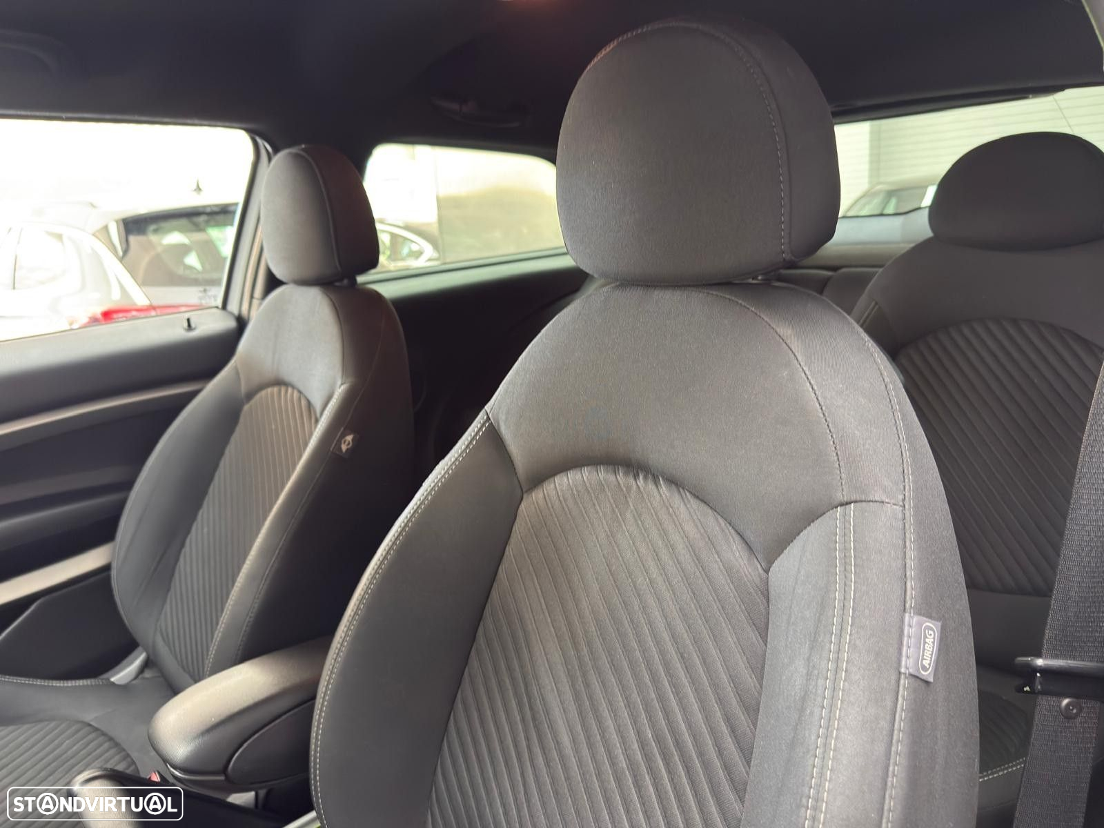 MINI Paceman Cooper D - 43