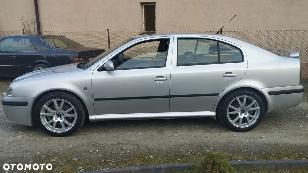 Skoda Octavia 1.8T RS - 10