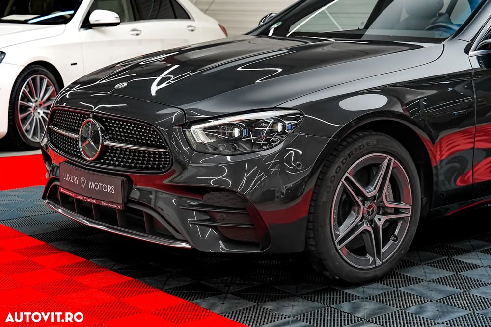 Mercedes-Benz E 300 9G-TRONIC AMG Line - 17