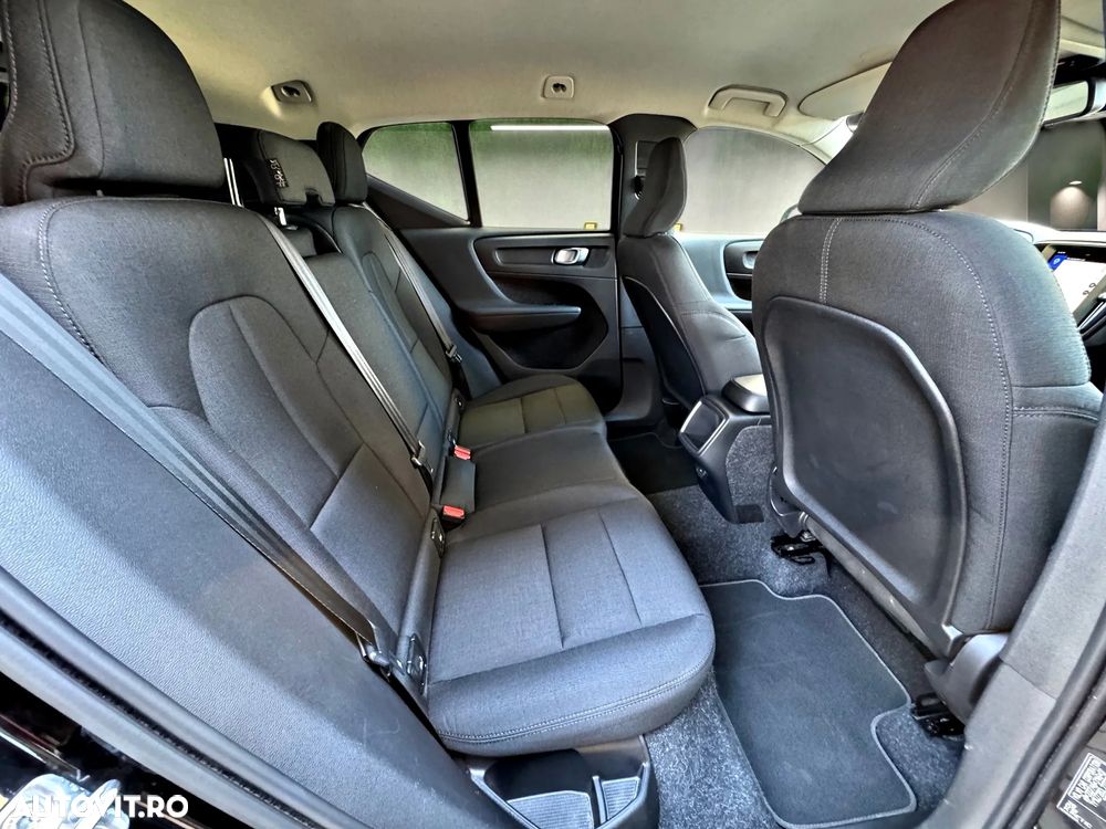 Volvo XC 40 D3 Momentum - 8