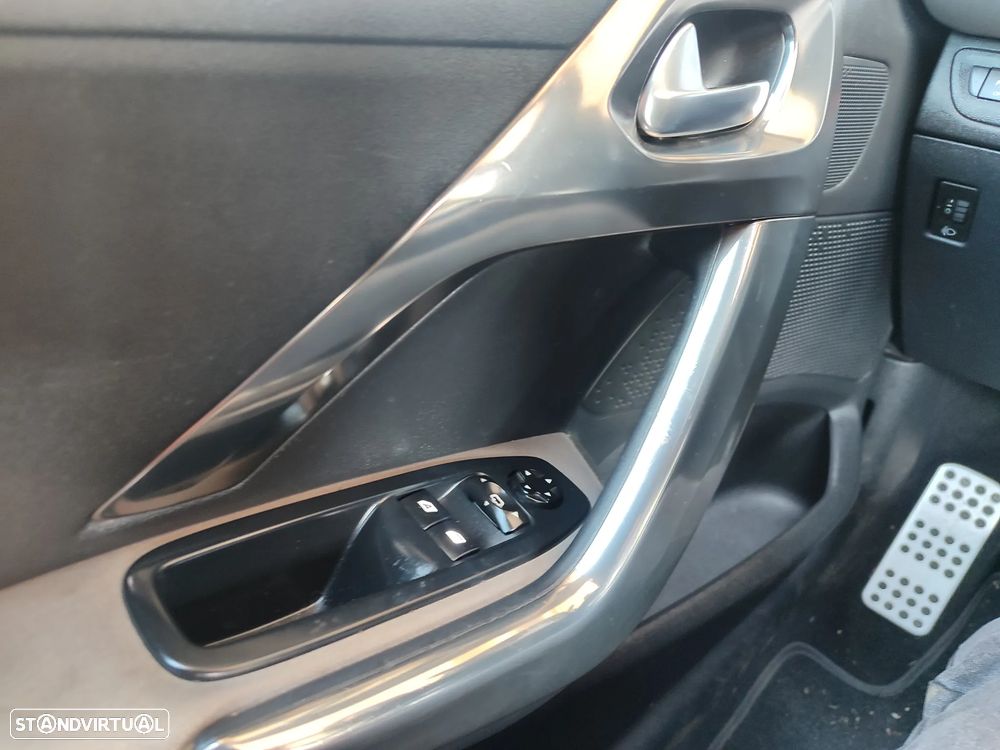 Peugeot 208 e-HDi FAP 115 Stop&Start XY - 25