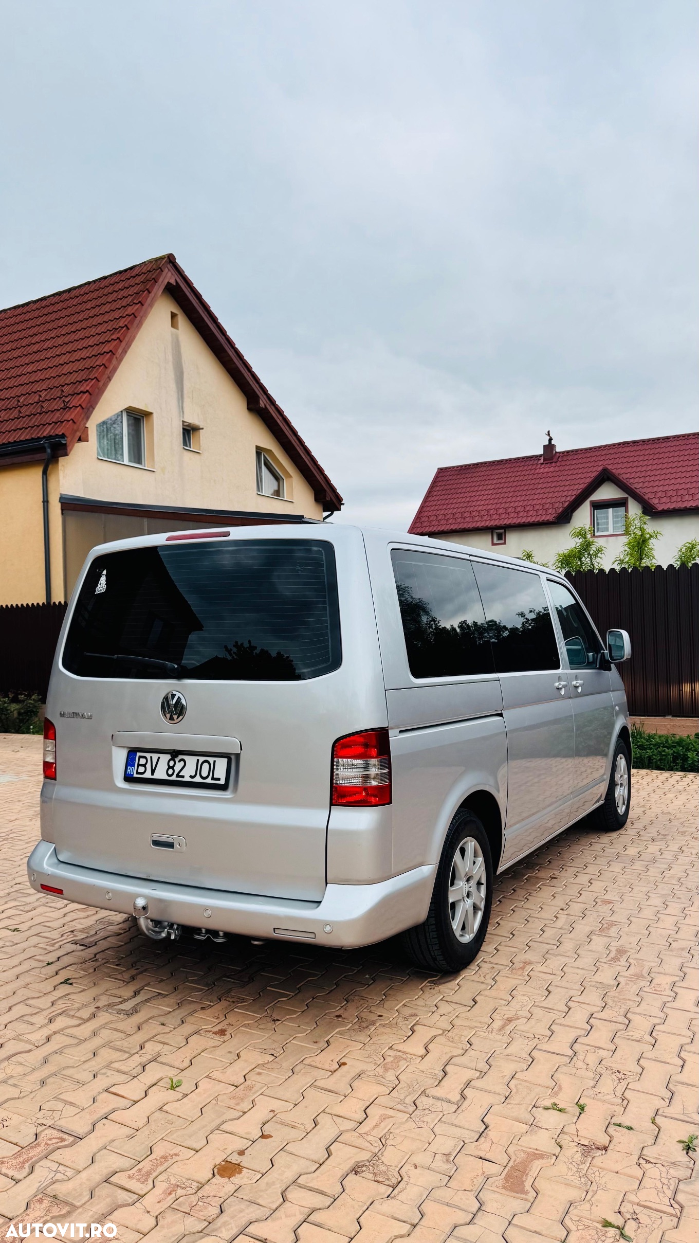 Volkswagen Multivan - 7