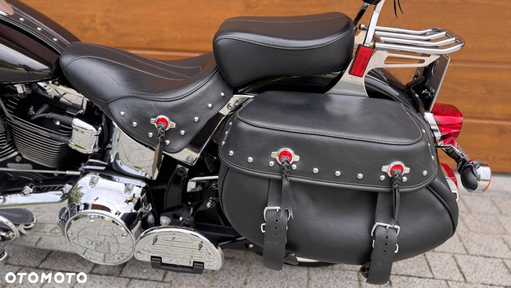 Harley-Davidson Softail Heritage Classic - 18