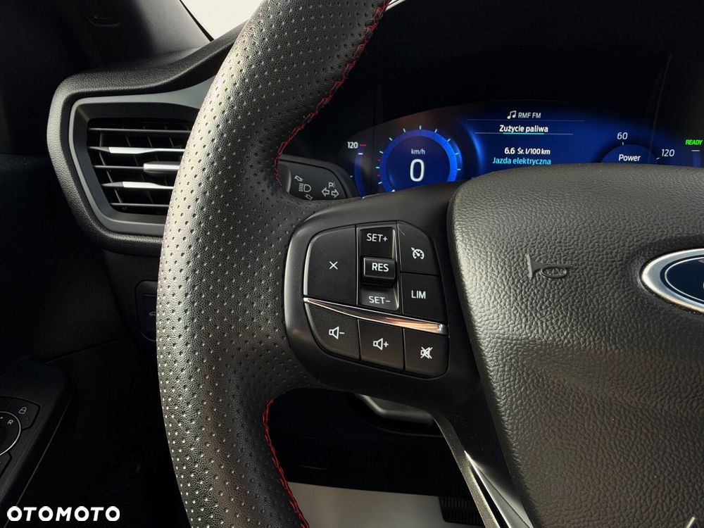 Ford Kuga 2.5 FHEV AWD ST-Line X - 17