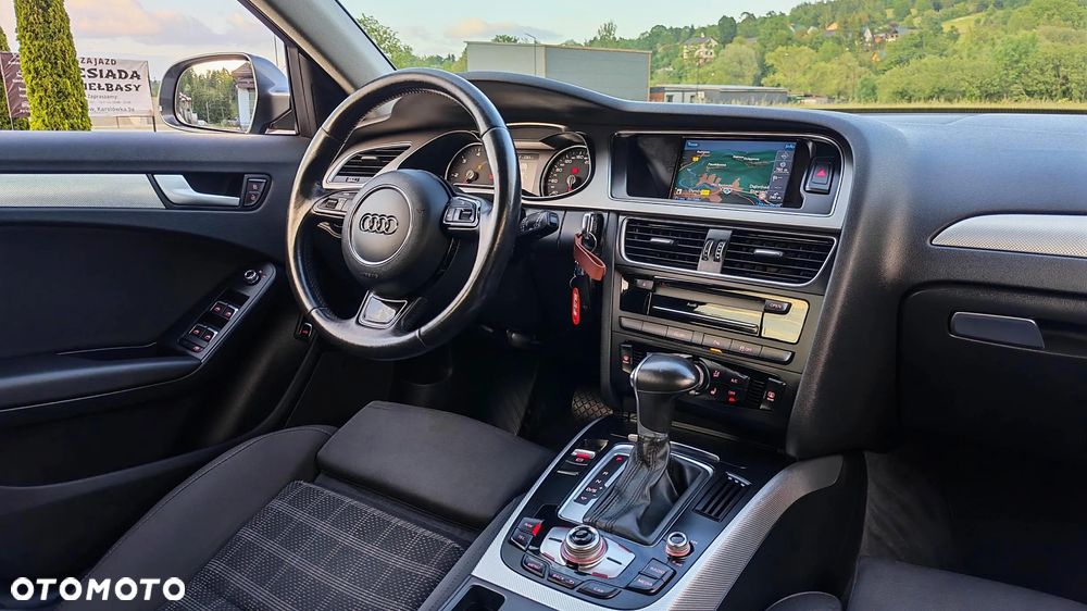 Audi A4 Avant 2.0 TDI DPF clean diesel quattro S tronic Ambiente - 29